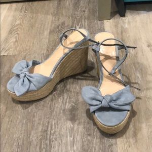 Forever 21 blue wedge shoes